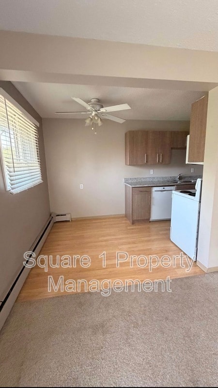 Building Photo - 10255-10117 117 St NW Unit 20