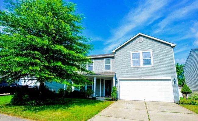 Building Photo - SPACIOUS 2 STORY HOUSE