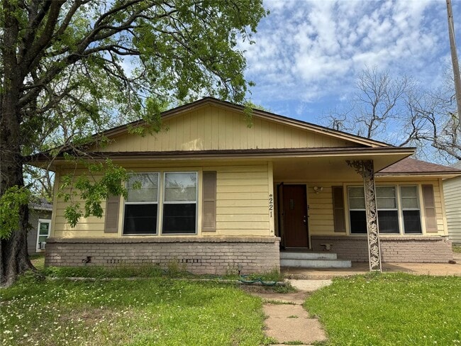 House for Lease in Denison - House for Lease in Denison