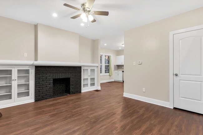 Photo - 2107 Cleveland Ave