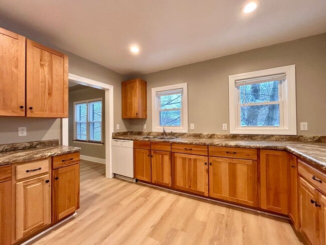 Photo - 297 W Larch Ave Unit #2