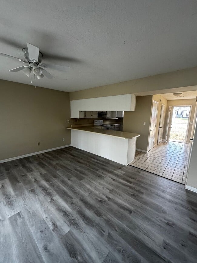 Photo - 365/367 Catherine Unit 367