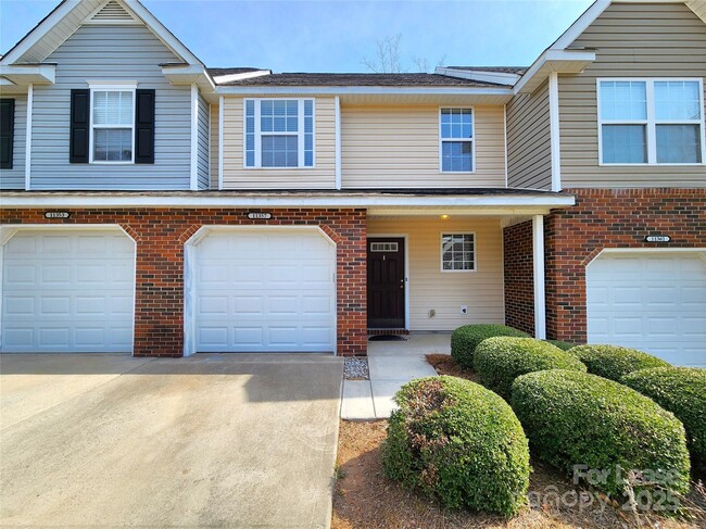 Photo - 11357 Stone Trail Rd Townhome