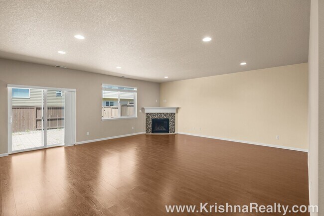 Photo - Beautiful Corner Lot 5 Bed | 2.5 Bath | W/ Bonus Room | Single Family Home in North Bethany Commu...