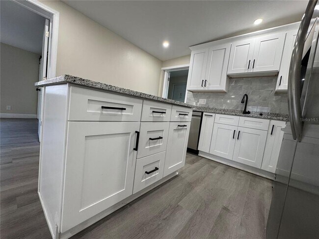 Photo - 7039 Lenox Dr