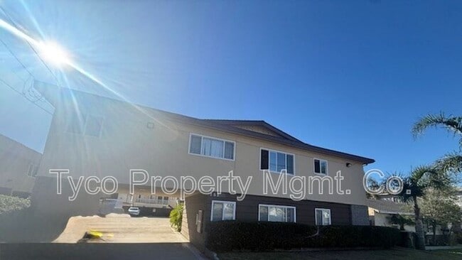 Building Photo - 152 Third Avenue