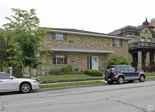 Lannon Apartments