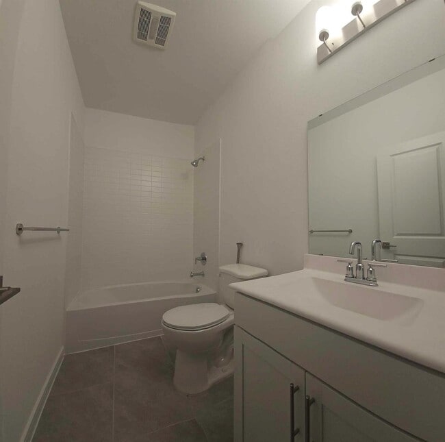 Photo - 8442 Bay Oaks Dr