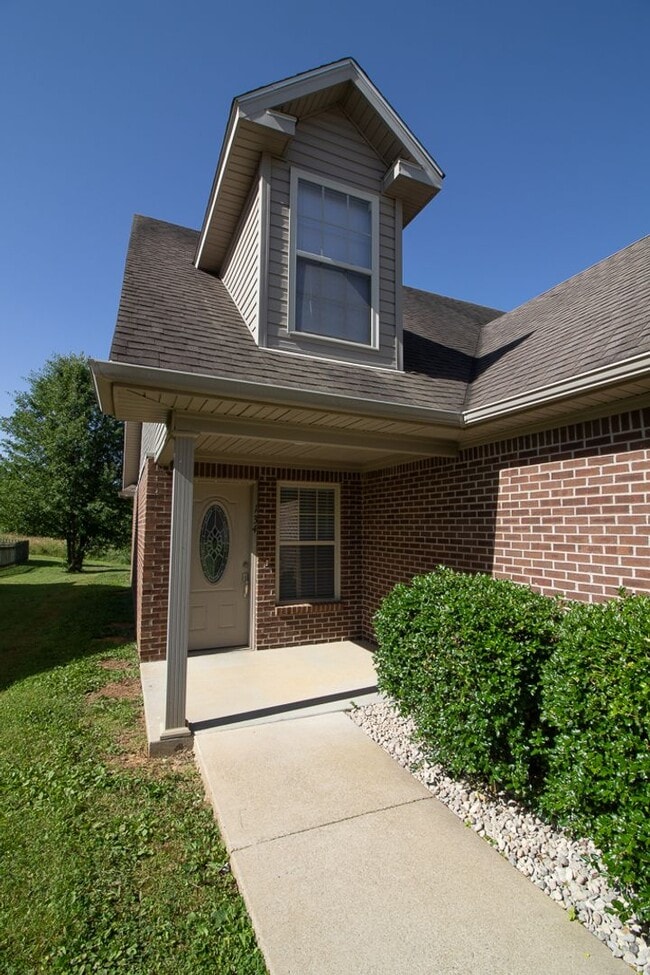 Photo - 134 Twin Lakes Dr