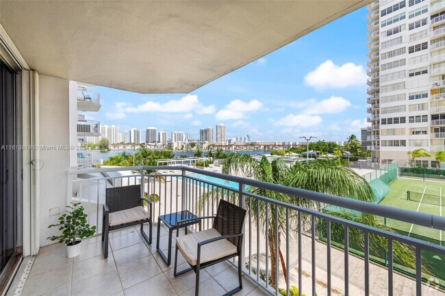 Building Photo - 18061 Biscayne Blvd Unit 303 Rental