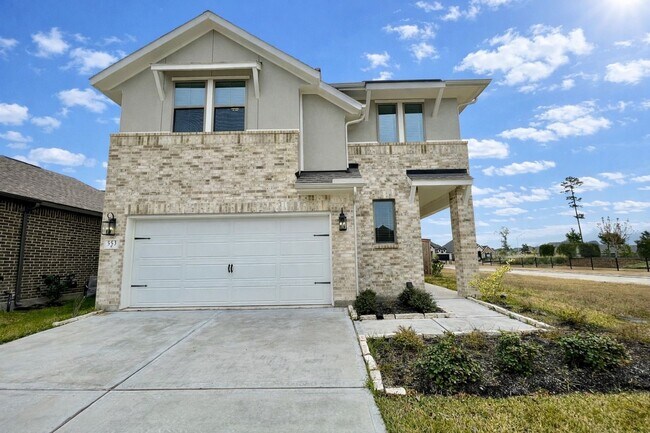 Building Photo - 553 Sand Branch Dr