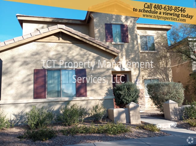 Building Photo - 3 Bed/2.5 Bath Home with Newer Paint, Floo...