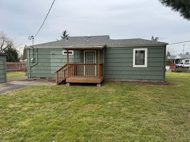 Photo - Updated 2 bedroom 1 bathroom house in Springfield!