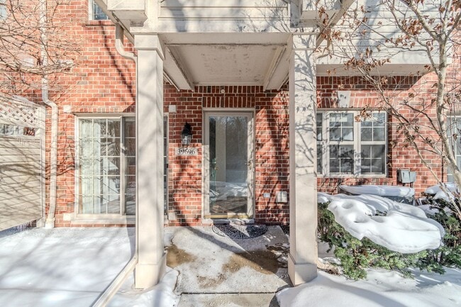 Building Photo - Charming 2-Bed 2.5-Bath with Attached Garage in the desirable Northville Twp (AVAILABLE NOW!)