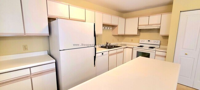 Photo - 305 Prairie Ave Unidad 307 Prairie