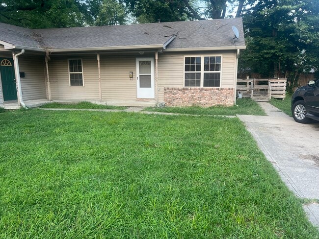 Photo - 419 N Noble St