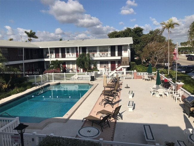 Photo - 1050 Atlantic Shores Blvd Unit 204