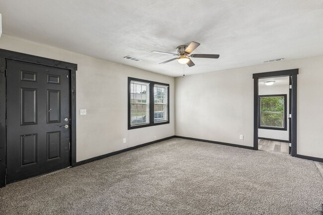 Photo - 3 bed, 1 bath home in Del City, OK