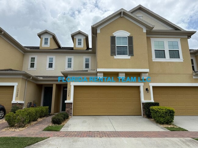 4/2.5 Clermont Townhome - 4/2.5 Clermont Townhome