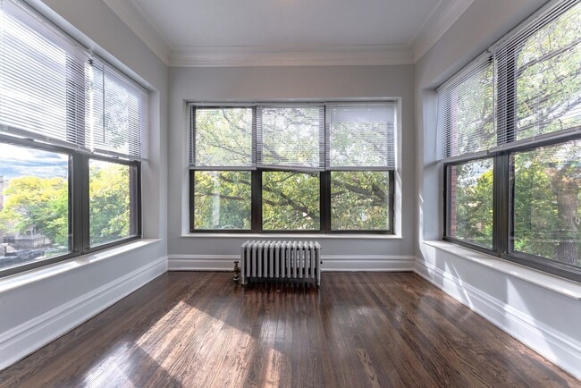 Photo - 4705 N Albany Ave Unit 2