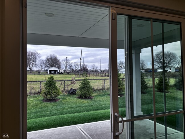 Photo - 8514 Broad St