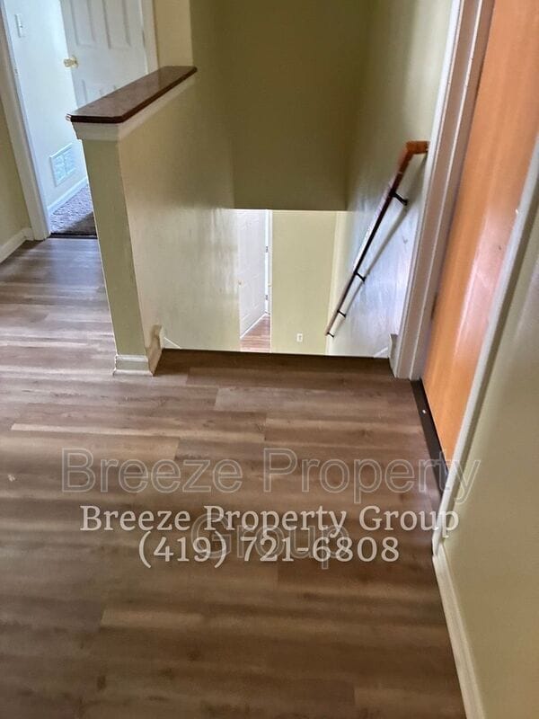 Photo - 768 Fairgreen Ave