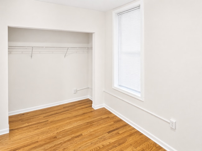 Photo - 2239 N Western Ave Unit 1R