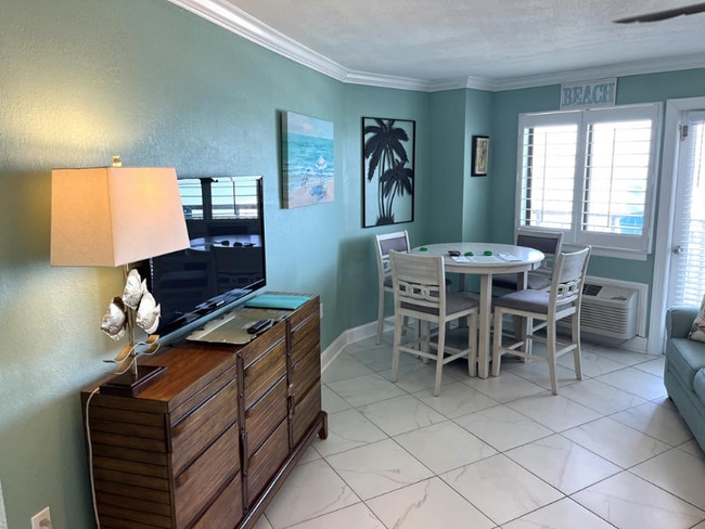 Building Photo - 2001 S Ocean Blvd Rental