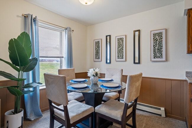 Woodfield Apartments