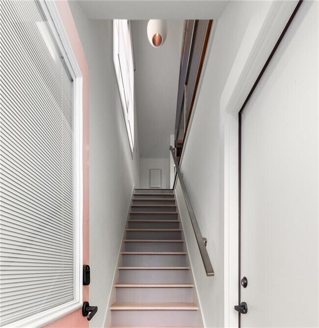 Photo - 69 Randolph St NE Unit B