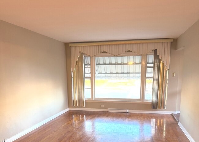 Photo - 11706 S Artesian Ave