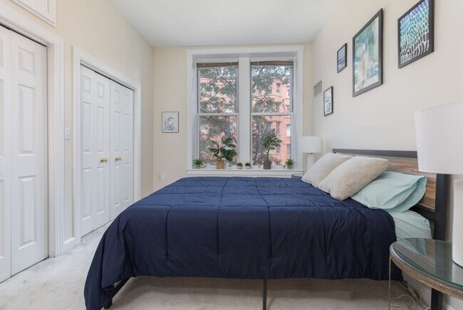 Photo - 416 Marlborough St Unit 303