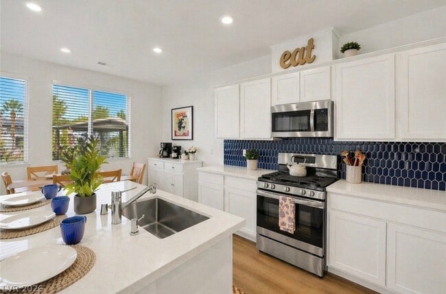 Photo - 129 Laguna Cmns Ln