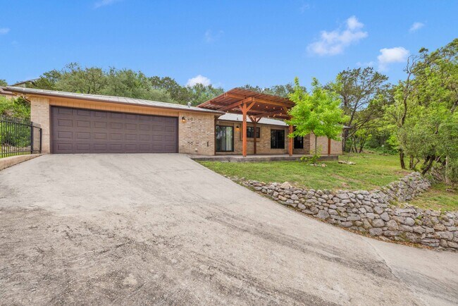 Charming 3/2 in Scenic Helotes, TX - Charming 3/2 in Scenic Helotes, TX House