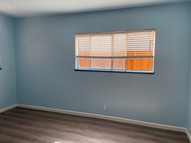 Photo - 18590 Almaden Rd Unit A