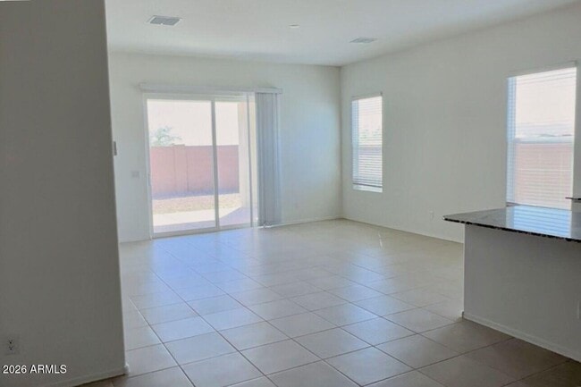 Photo - 15661 W Smoketree Dr