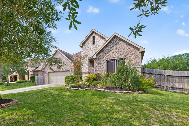 Photo - 15802 Pine Cone Ln