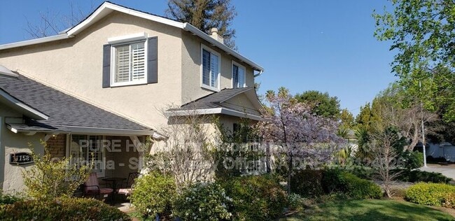 Photo - 1158 Fordham Way