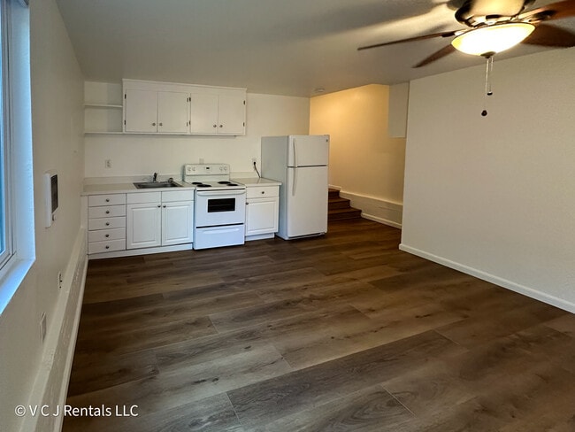 Studio View 2 - 1890 Almond Avenue Unit Apt. C