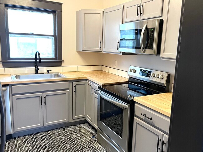 Photo - 509 Cherry St Unit 1