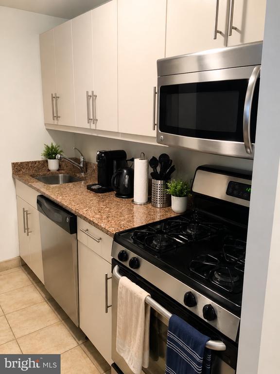 Photo - 219 S 18th St Unit 1205