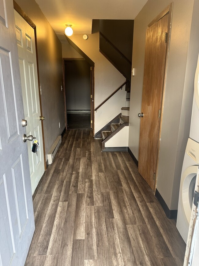 Photo - 175 Victoria Arms Cir