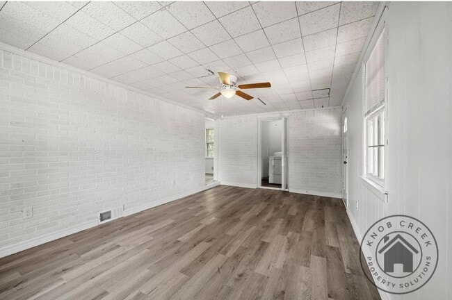 Photo - 1138 Highland Dr