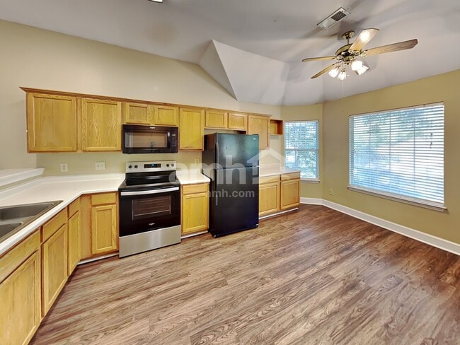 Photo - 1508 Cardinal Ln