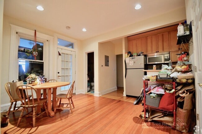 Building Photo - 191 Winthrop Rd Unit 2 Rental