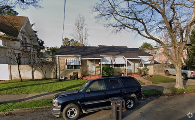 Building Photo - 817-823 Monroe St Unit 817 Monroe St Rental