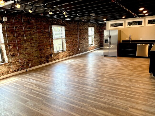 Brick & Beam Lofts - Brick & Beam Lofts