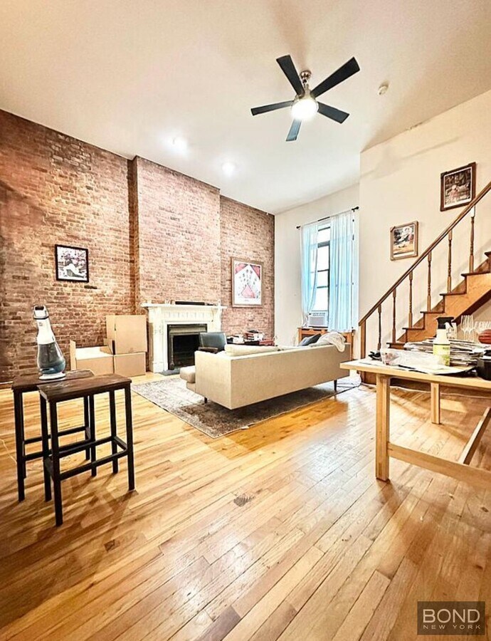 Photo - 49 W 73rd St Apartment Unit 2B