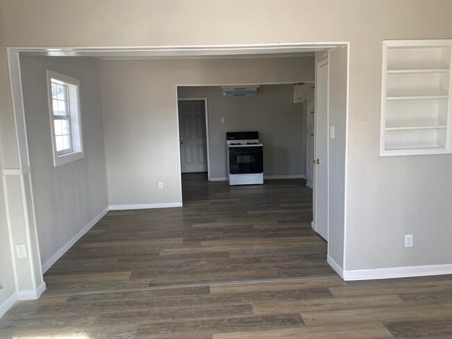 Photo - 3012 39th St