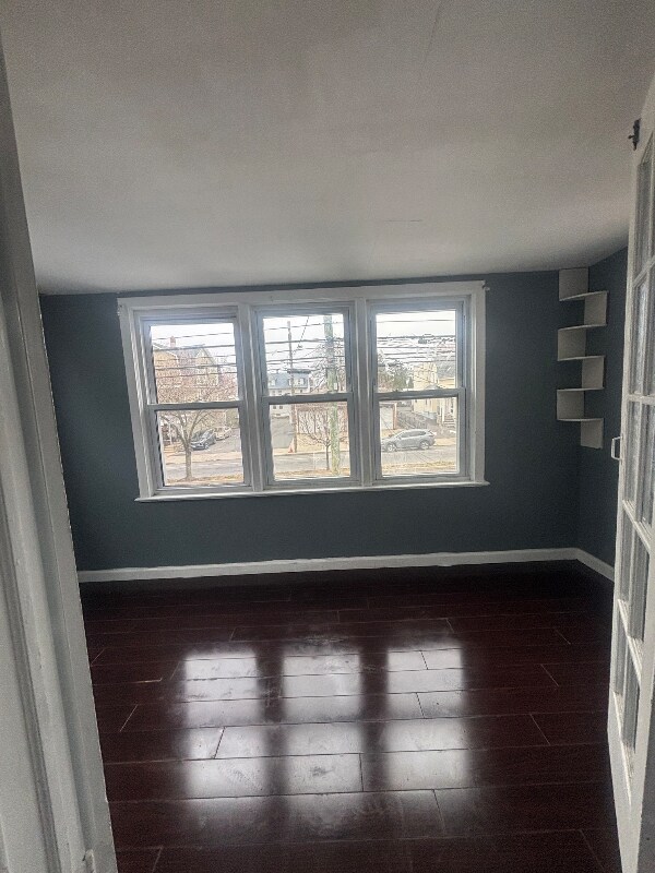 Photo - 3607 Main St